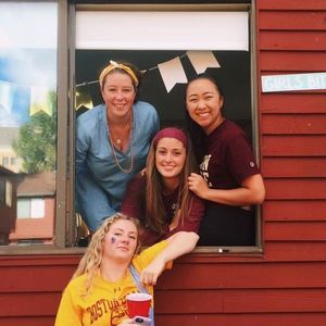 Meet your Posher, Katherine